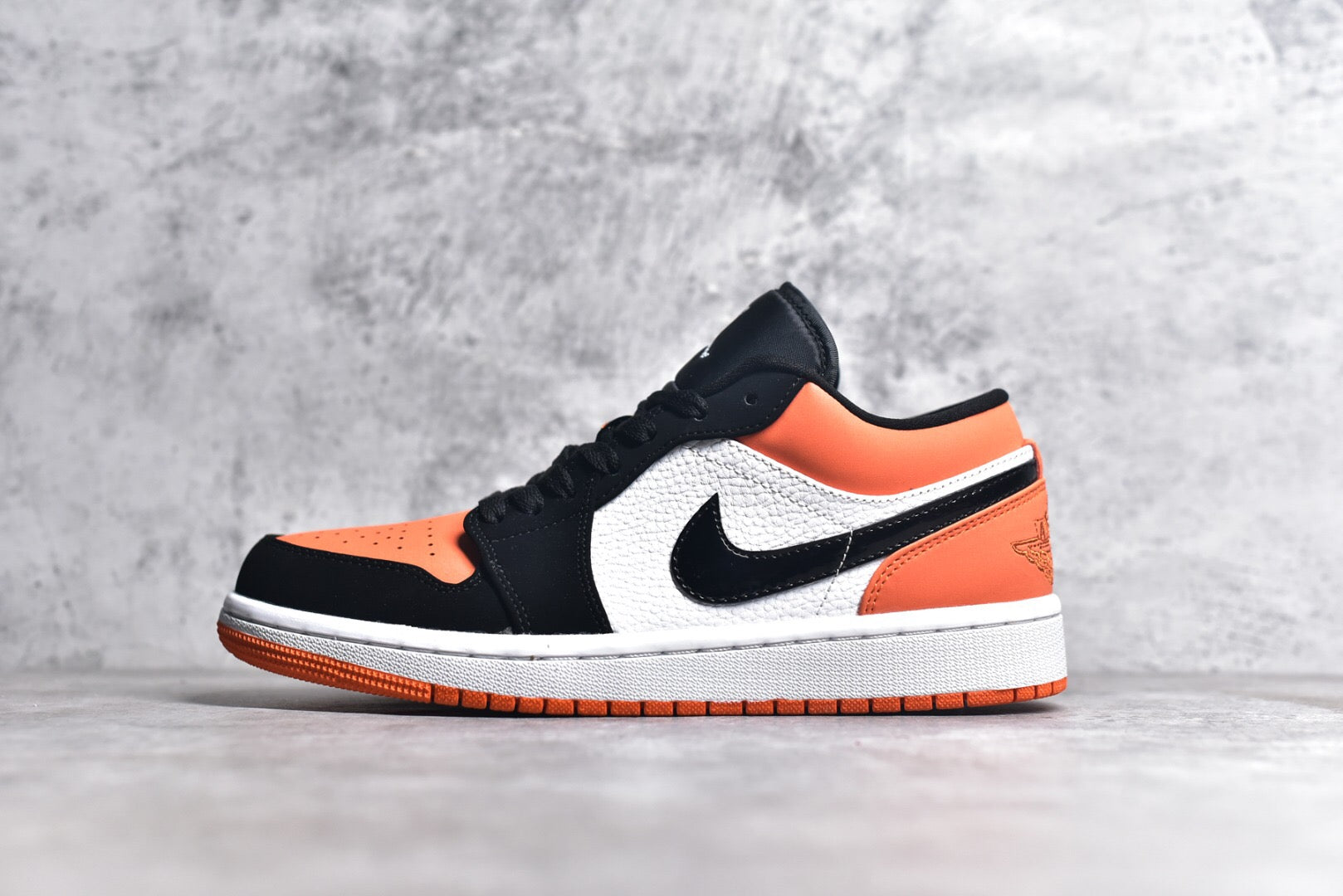 ?Jordan 1 Low Shattered Backboard